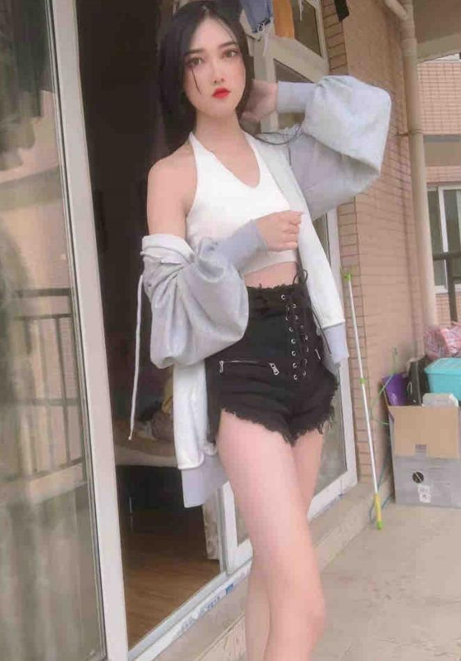 98年嫩妹