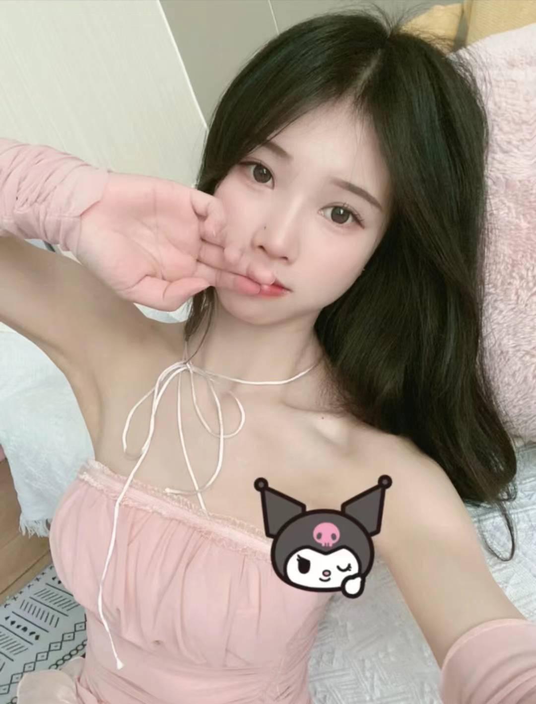 乖巧嫩妹小雪